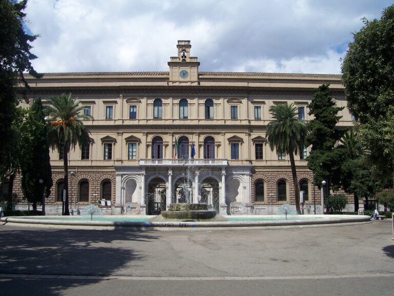 ‘La guerra di Luigi contadino di Pezze di Greco bersagliere sul Piave’ raccontata all’Università di Bari 'La guerra di Luigi contadino di Pezze di Greco bersagliere sul Piave' raccontata all'Università di Bari - Osservatorio Fasano