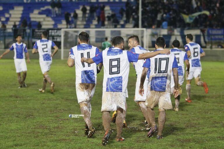 Una fetta di storia del calcio pugliese scende in campo al ‘V. Curlo’ Una fetta di storia del calcio pugliese scende in campo al 'V. Curlo' - Osservatorio Fasano