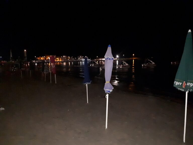 La spiaggia libera di Torre Canne è proprietà privata? La spiaggia libera di Torre Canne è proprietà privata? - Osservatorio Fasano