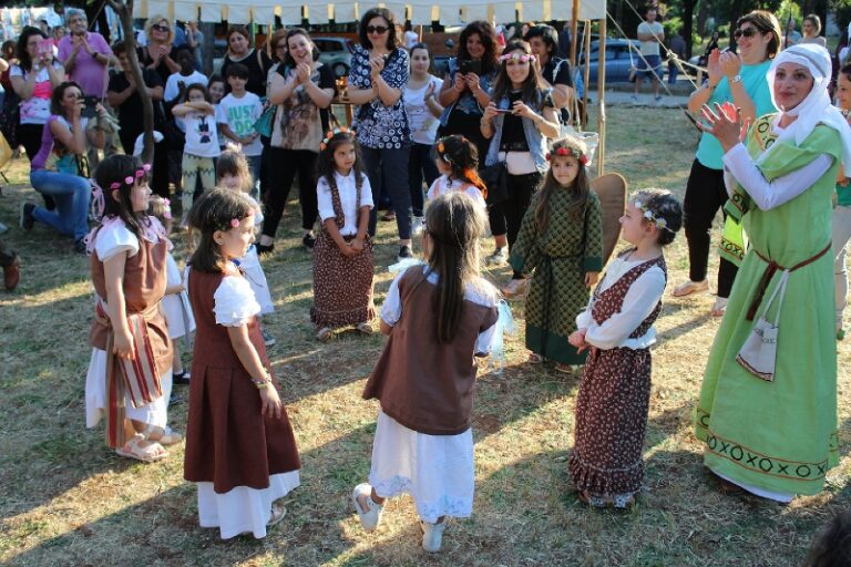 ‘Rievocanto’: festa medievale per bambini nella villa comunale di Fasano 'Rievocanto': festa medievale per bambini nella villa comunale di Fasano - Osservatorio Fasano