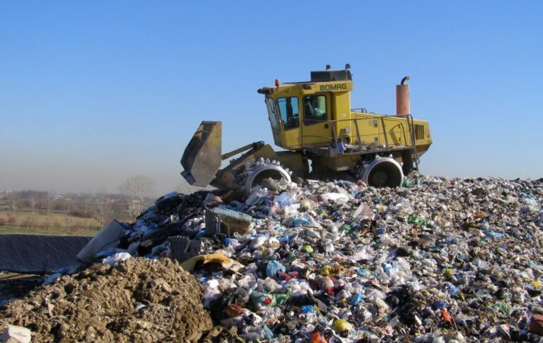 Piano industriale Aro3: quattro Comuni fanno fronte unico contro Fasano Piano industriale Aro3: quattro Comuni fanno fronte unico contro Fasano - Osservatorio Fasano