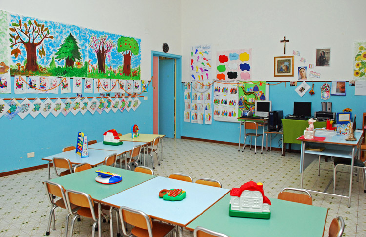 Settimana corta per gli asili del 1° Circolo didattico a Fasano: genitori sul piede di guerra Settimana corta per gli asili del 1° Circolo didattico a Fasano: genitori sul piede di guerra - Osservatorio Fasano