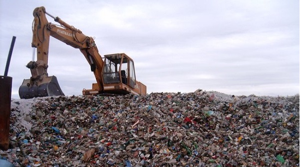 Chiusa la discarica di Autigno per un mese: dove saranno portati i rifiuti indifferenziati di Fasano? Chiusa la discarica di Autigno per un mese: dove saranno portati i rifiuti indifferenziati di Fasano? - Osservatorio Fasano