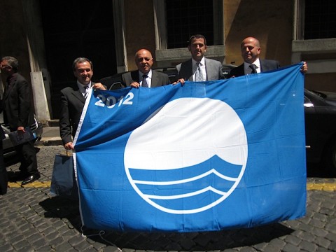 È ufficiale: Fasano avrà ancora la sua Bandiera Blu È ufficiale: Fasano avrà ancora la sua Bandiera Blu - Osservatorio Fasano
