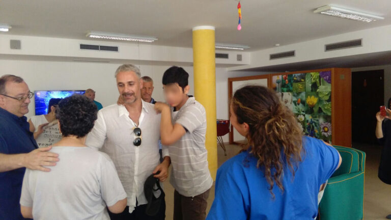 Raoul Bova in visita alla Regina Pacis e alla 'Don Angelo Sabatelli' di Fasano - Osservatorio Fasano