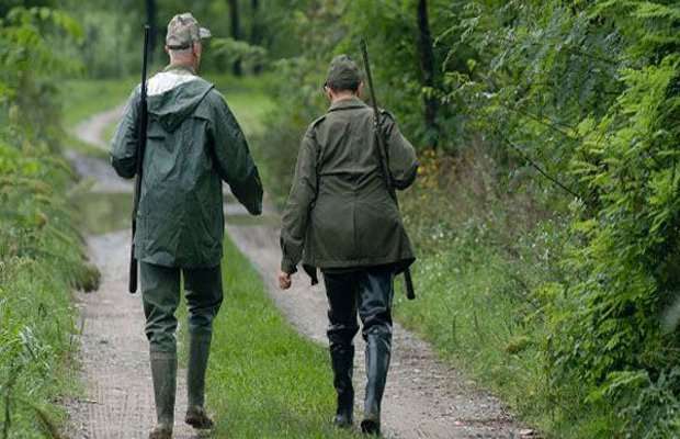 La Forestale denuncia tre bracconieri fasanesi La Forestale denuncia tre bracconieri fasanesi - Osservatorio Fasano