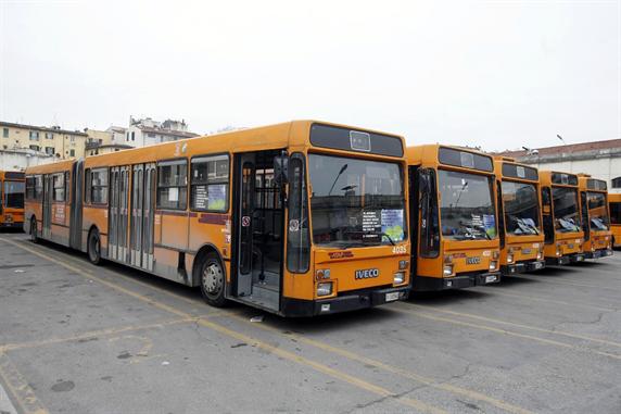 Ecco il bus navetta per turisti, vacanzieri e cittadini Ecco il bus navetta per turisti, vacanzieri e cittadini - Osservatorio Fasano