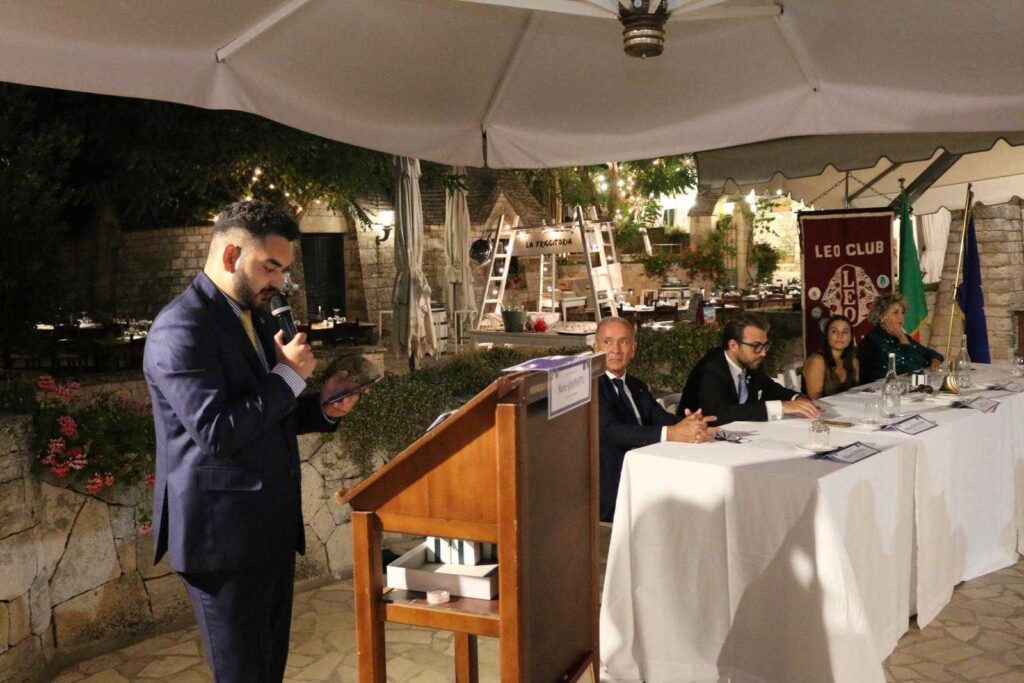 Rinnovo del passaggio di consegne al Leo Club Fasano - Osservatorio Fasano