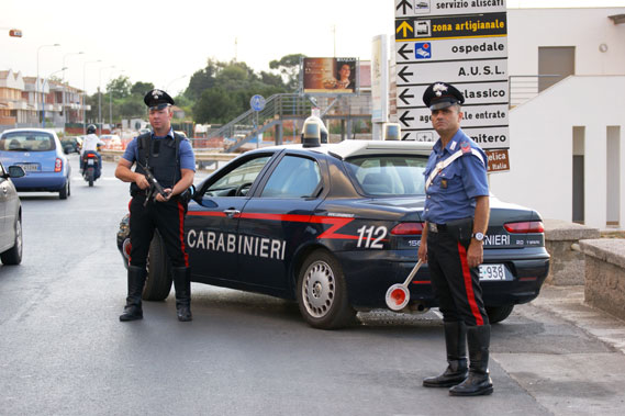 Trovato in possesso di hashish e cocaina: nei guai 17enne fasanese Trovato in possesso di hashish e cocaina: nei guai 17enne fasanese - Osservatorio Fasano