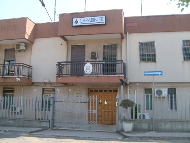Noto avvocato fasanese aggredisce un cliente e gli rompe il naso Noto avvocato fasanese aggredisce un cliente e gli rompe il naso - Osservatorio Fasano