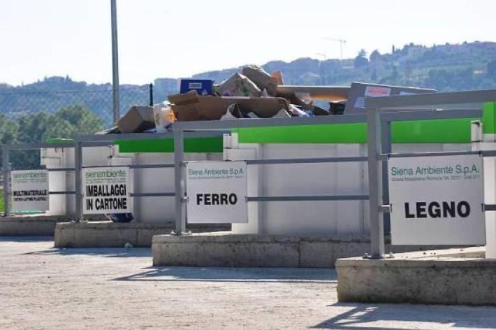 Centro comunale raccolta rifiuti a Fasano: a breve la consegna del cantiere alla Universal Export Centro comunale raccolta rifiuti a Fasano: a breve la consegna del cantiere alla Universal Export - Osservatorio Fasano