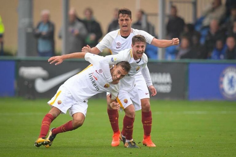 La Roma batte il Chelsea nella Youth League: il fasanese Chicco Semeraro tra i migliori in campo La Roma batte il Chelsea nella Youth League: il fasanese Chicco Semeraro tra i migliori in campo - Osservatorio Fasano
