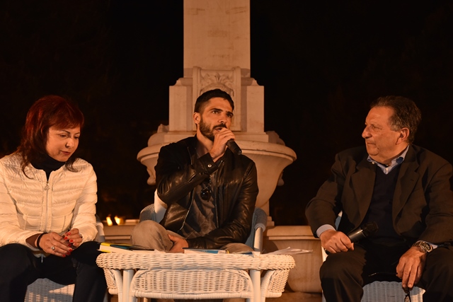Centinaia di persone ai Portici di Fasano per Marco Bocci Centinaia di persone ai Portici di Fasano per Marco Bocci - Osservatorio Fasano