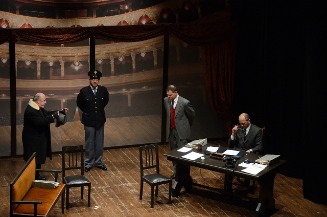 ‘Di scena a Fasano’: verità e finzione nell’arte teatrale di Eduardo De Filippo 'Di scena a Fasano': verità e finzione nell'arte teatrale di Eduardo De Filippo - Osservatorio Fasano