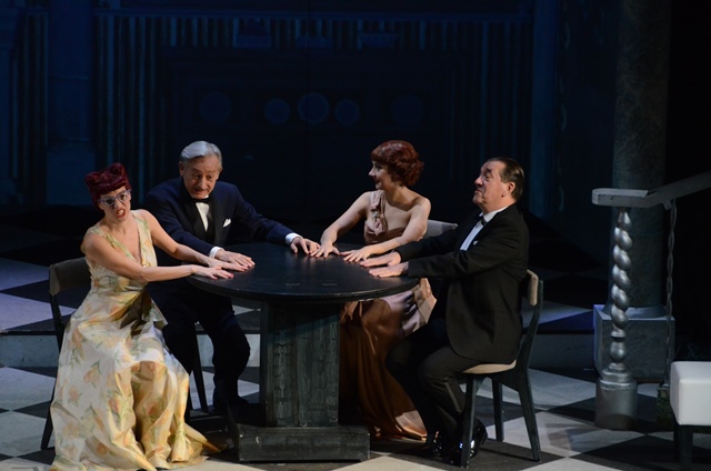 Risate paranormali con Leo Gullotta in ‘Spirito Allegro’ Risate paranormali con Leo Gullotta in 'Spirito Allegro' - Osservatorio Fasano