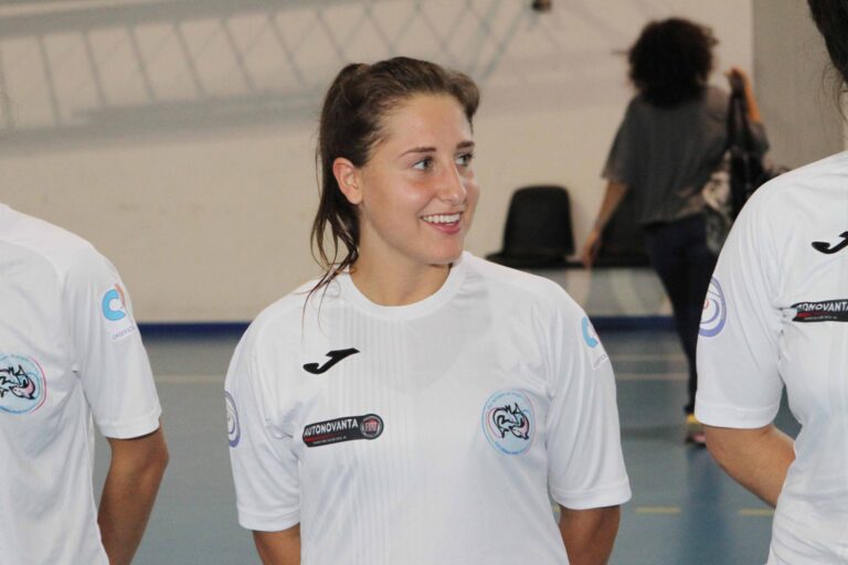 L’australiana Doris Osman torna a vestire la maglia del Dona Five - Osservatorio Fasano