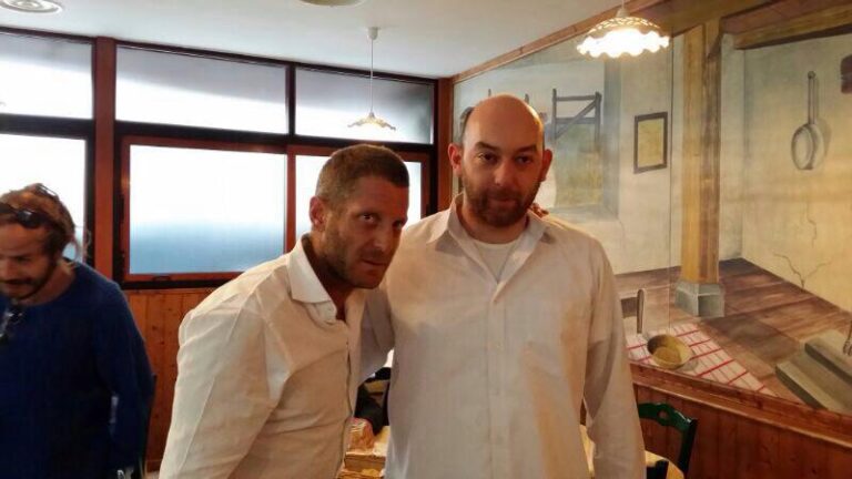 Lapo Elkann sceglie Fasano per la sua Pasqua vip Lapo Elkann sceglie Fasano per la sua Pasqua vip - Osservatorio Fasano