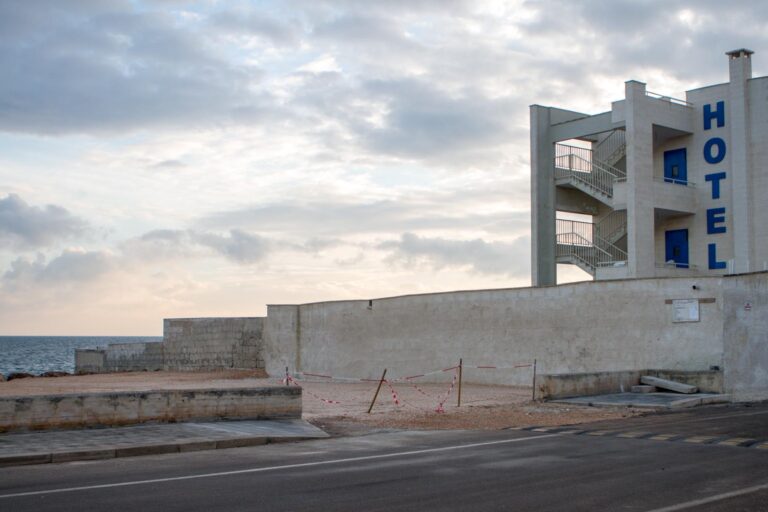 Parcheggio Hotel La Sorgente: si chiede l'intervento della Procura sul permesso a costruire - Osservatorio Fasano
