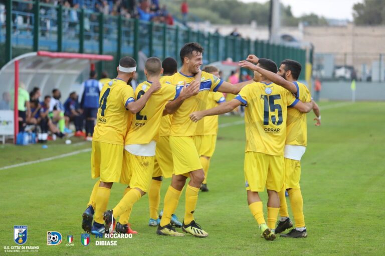 Il Fasano si impone per 3 a 2 sul Taranto Il Fasano si impone per 3 a 2 sul Taranto - Osservatorio Fasano