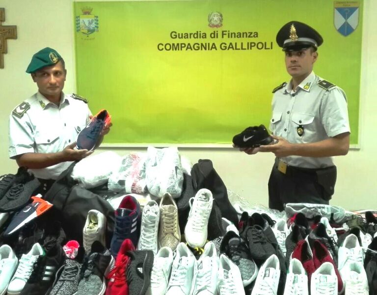 Controlli della Guardia di Finanza contro la contraffazione e per la sicurezza prodotti anche a Fasano Controlli della Guardia di Finanza contro la contraffazione e per la sicurezza prodotti anche a Fasano - Osservatorio Fasano