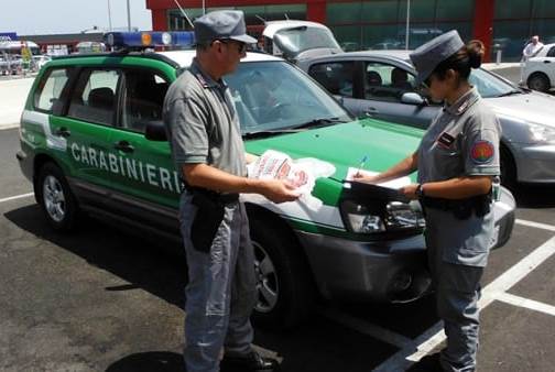 Buste della spesa fuorilegge: controlli della Forestale anche a Fasano Buste della spesa fuorilegge: controlli della Forestale anche a Fasano - Osservatorio Fasano