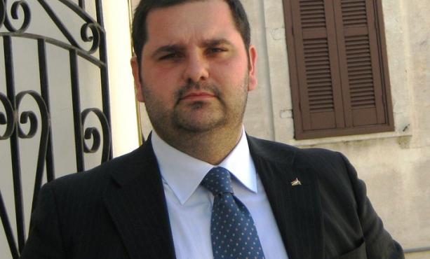 Strade dissestate: l’associazione Fasano Sociale Onlus chiede lumi all’assessore Ammirabile Strade dissestate: l'associazione Fasano Sociale Onlus chiede lumi all'assessore Ammirabile - Osservatorio Fasano