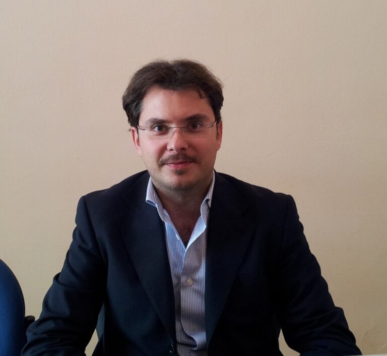 Adesso Fasano: nasce il Comitato pro Renzi con i giovani del Pd - Osservatorio Fasano