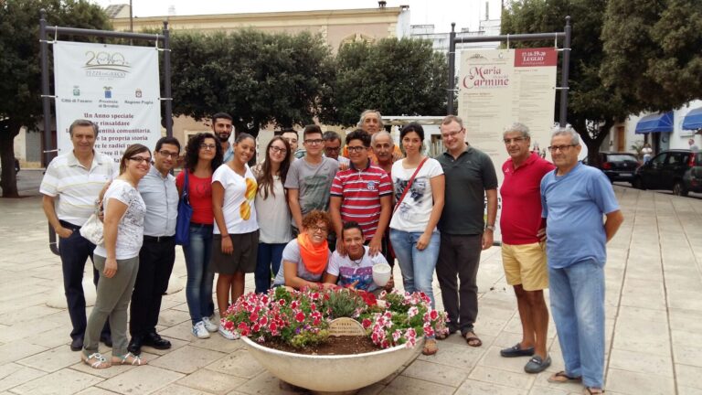 A Pezze di Greco un bonsai come segno d'impegno verso la comunità - Osservatorio Fasano