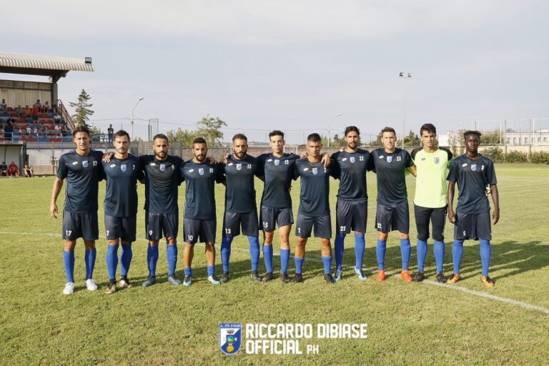 US Fasano vince 3 a 0 contro la Deghi Lecce US Fasano vince 3 a 0 contro la Deghi Lecce - Osservatorio Fasano