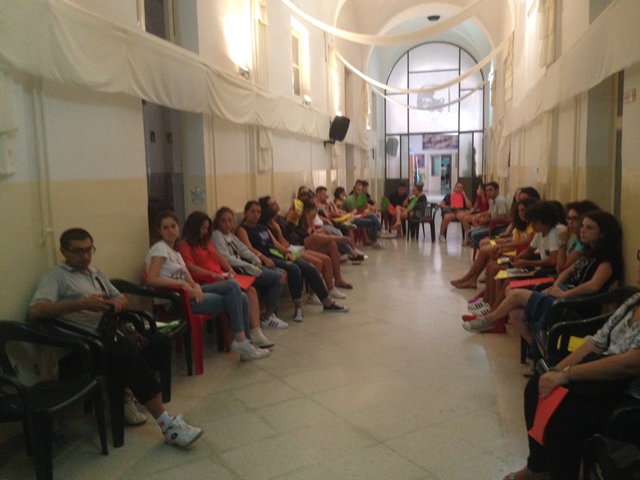 Il Cif di Fasano presenta ‘Giù le mani’ a Corigliano d’Otranto Il Cif di Fasano presenta 'Giù le mani' a Corigliano d'Otranto - Osservatorio Fasano