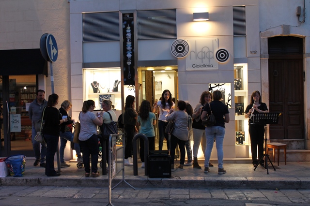 ‘Giornata Trollbeads’: successo alla Gioielleria Orlando di Fasano 'Giornata Trollbeads': successo alla Gioielleria Orlando di Fasano - Osservatorio Fasano
