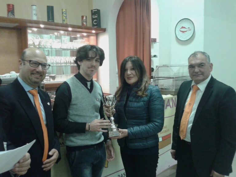 Corso di barman all'Alberghiero di Fasano: vince Francesco Ancona - Osservatorio Fasano