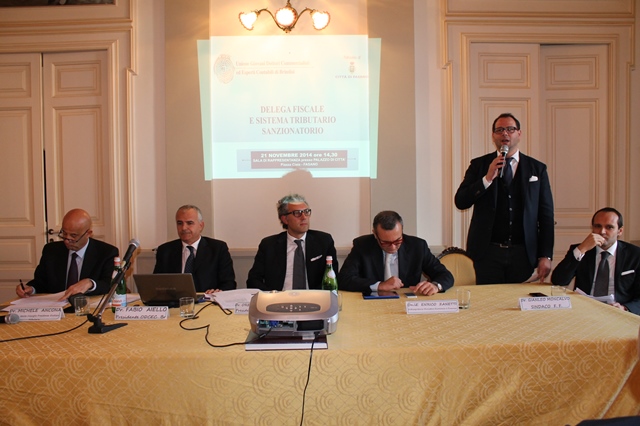 Delega fiscale e sistema tributario sanzionatorio: se ne è parlato a Fasano con il sottosegretario Zanetti Delega fiscale e sistema tributario sanzionatorio: se ne è parlato a Fasano con il sottosegretario Zanetti - Osservatorio Fasano