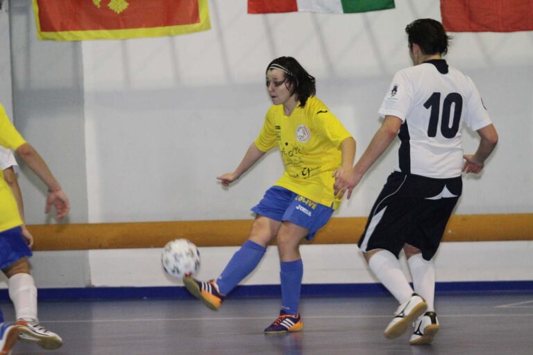 Delusione Real Five Fasano: solo pari a Siracusa - Osservatorio Fasano