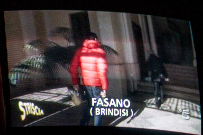 Assenteismo al Comune: dopo Striscia la ”figuraccia” fasanese va all’Arena Assenteismo al Comune: dopo Striscia la ''figuraccia'' fasanese va all'Arena - Osservatorio Fasano