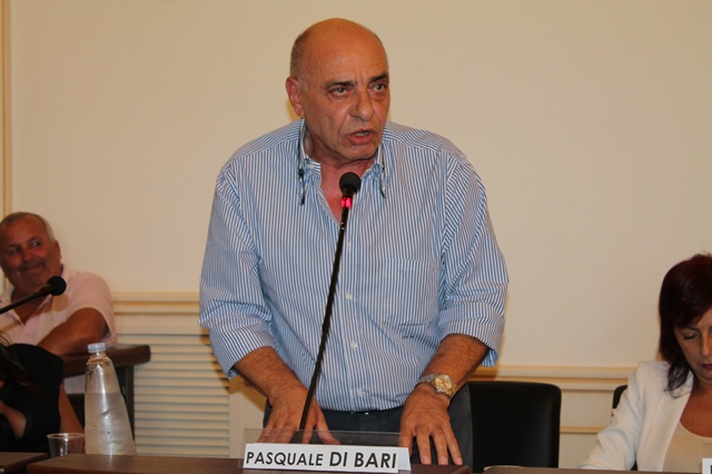 Concorso ‘chiacchierato’ per vigili urbani a Fasano: all’ex sindaco Lello Di Bari negato l’accesso agli atti Concorso 'chiacchierato' per vigili urbani a Fasano: all'ex sindaco Lello Di Bari negato l'accesso agli atti - Osservatorio Fasano
