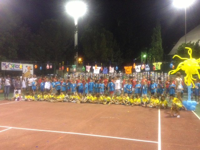 Giochi e divertimento per la serata finale del Camp estivo a Selva di Fasano Giochi e divertimento per la serata finale del Camp estivo a Selva di Fasano - Osservatorio Fasano