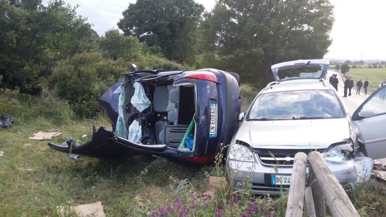 Incidente tra il Canale di Pirro e Alberobello: in prognosi riservata il fasanese coinvolto - Osservatorio Fasano