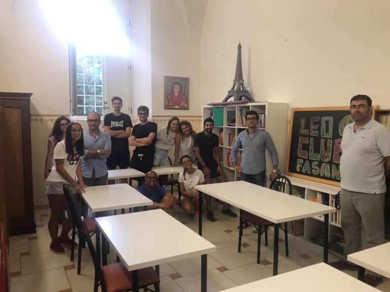 Il Leo Club Fasano dona una sala studio all'istituto 'Canonico Latorre' - Osservatorio Fasano
