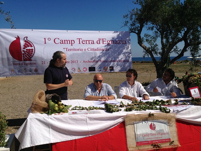 Presentato il programma del 1° Camp ‘Terra d’Egnazia’ Presentato il programma del 1° Camp 'Terra d'Egnazia' - Osservatorio Fasano