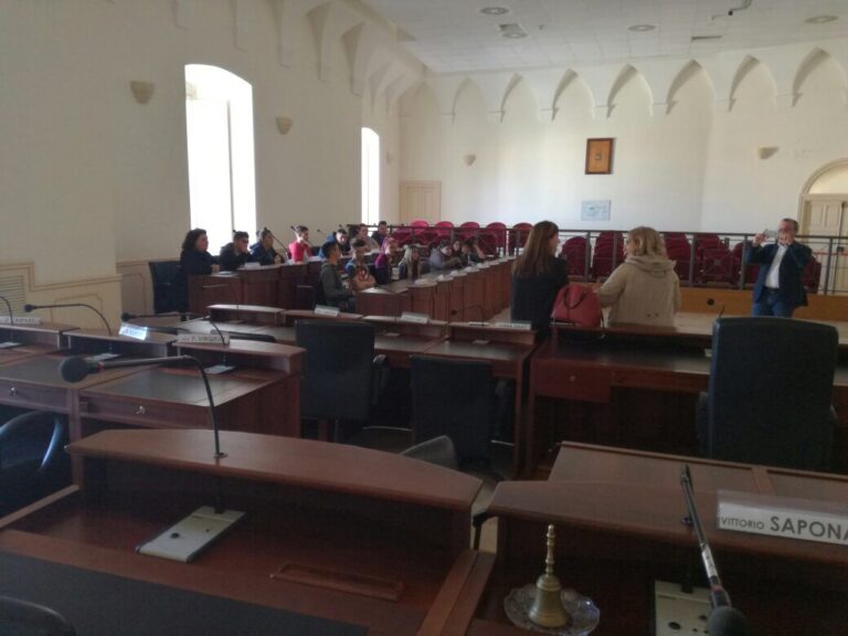 Studenti dell'Alberghiero di Fasano incontrano l'Amministrazione comunale - Osservatorio Fasano