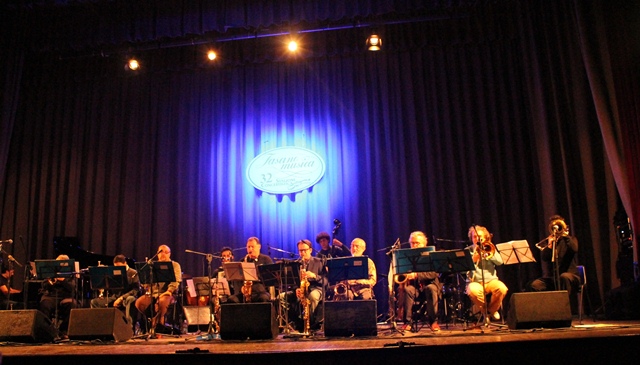 La travolgente musica della MinAfric Orchestra accende Fasanomusica La travolgente musica della MinAfric Orchestra accende Fasanomusica - Osservatorio Fasano
