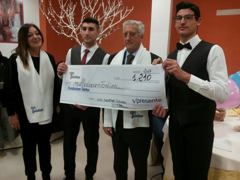 Successo per il pranzo Telethon all’Alberghiero di Fasano Successo per il pranzo Telethon all'Alberghiero di Fasano - Osservatorio Fasano