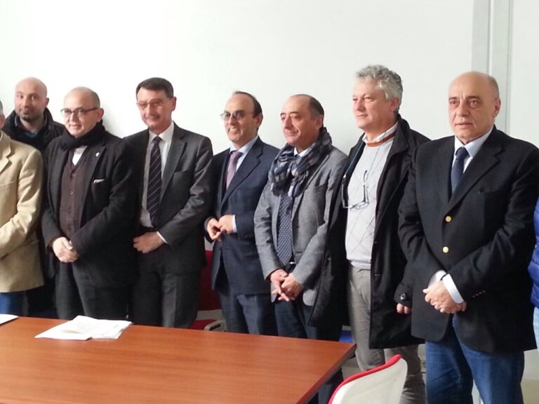 Fasano entra nel ‘Club dei Comuni Ecocampioni’ di Puglia Fasano entra nel 'Club dei Comuni Ecocampioni' di Puglia - Osservatorio Fasano
