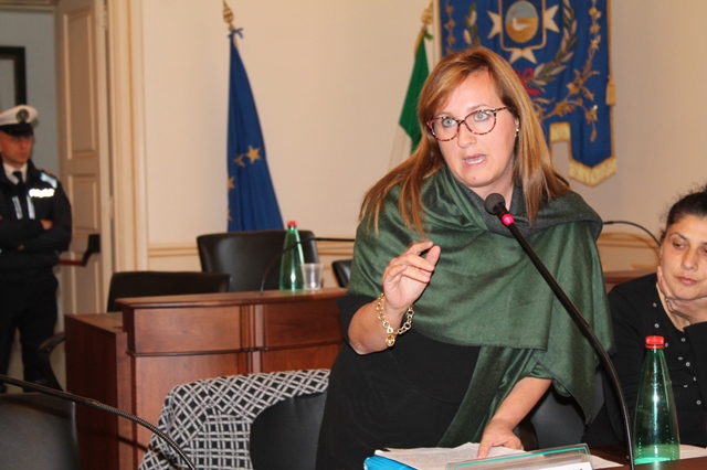 Bando di comunicazione a supporto dell’Urp di Fasano: le precisazioni dell’assessora Caroli Bando di comunicazione a supporto dell'Urp di Fasano: le precisazioni dell'assessora Caroli - Osservatorio Fasano