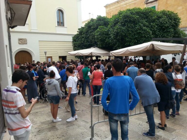 Casting di Braccialetti Rossi a Fasano: centinaia di persone e traffico in tilt - Osservatorio Fasano