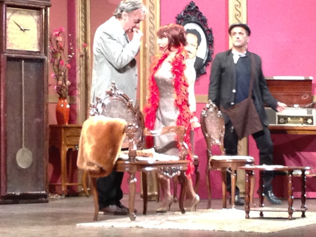 Uccio De Santis e Gianni Ciardo chiudono la stagione teatrale fasanese Uccio De Santis e Gianni Ciardo chiudono la stagione teatrale fasanese - Osservatorio Fasano