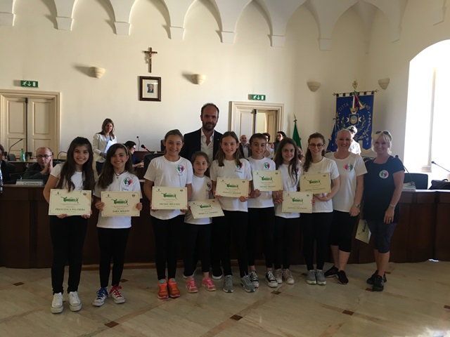 Premiate in consiglio comunale le atlete della Asd Skating Fasano Premiate in consiglio comunale le atlete della Asd Skating Fasano - Osservatorio Fasano
