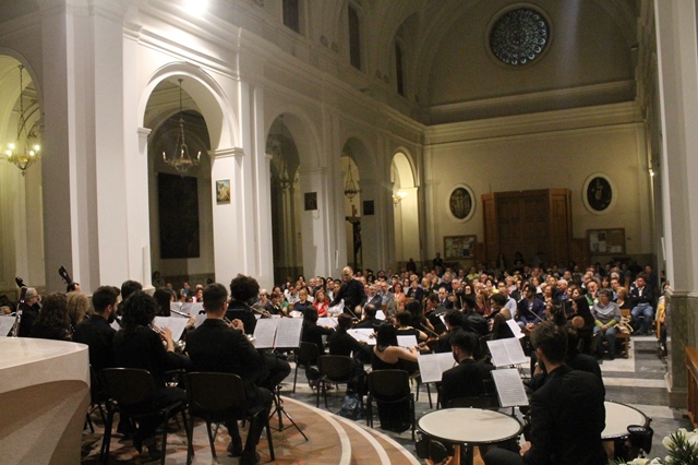Il concerto sinfonico in Chiesa Matrice inaugura a Fasano i festeggiamenti per i Santi Patroni Il concerto sinfonico in Chiesa Matrice inaugura a Fasano i festeggiamenti per i Santi Patroni - Osservatorio Fasano