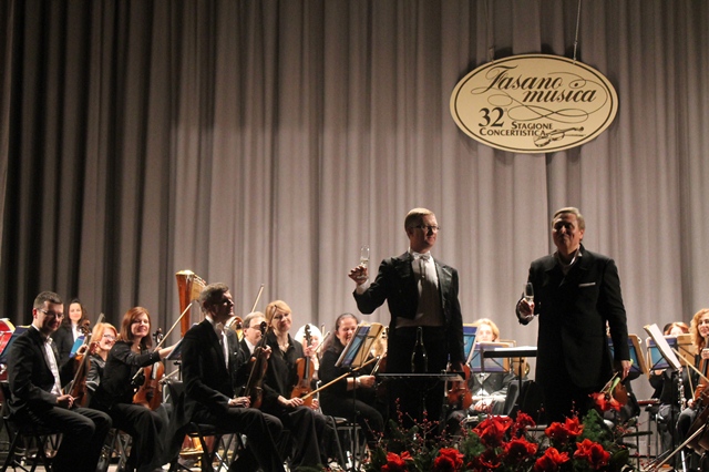 Fasanomusica brinda al 2015 con l’Ukrainian Lviv Philarmonica Orchestra Fasanomusica brinda al 2015 con l'Ukrainian Lviv Philarmonica Orchestra - Osservatorio Fasano